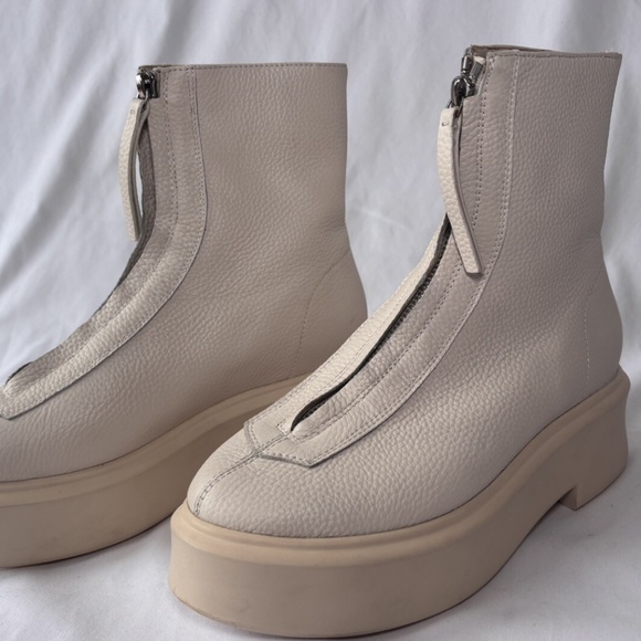 THE ROW Textured-nubuck platform ankle boots - Picture 9 of 12